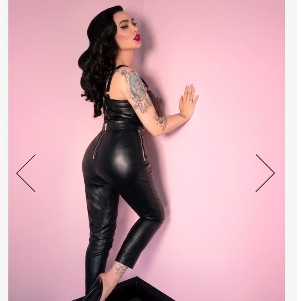 Nwt Vixen by Micheline Pitt Bad Girl Vegan Leather Cigarette Pants - Picture 2 of 15